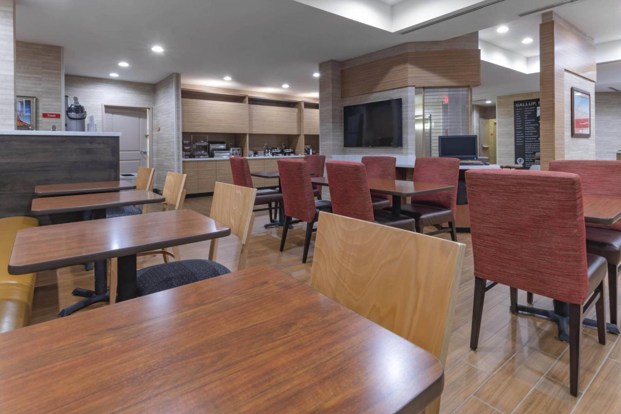 Towneplace By Marriott Suites Gallup Bagian luar foto